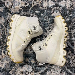 On Cloudrock Edge Raw Hiking Boot